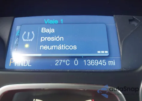 2013 Ford Focus Se z USA, uszkodzony, nr VIN 1FADP3F25DL358423